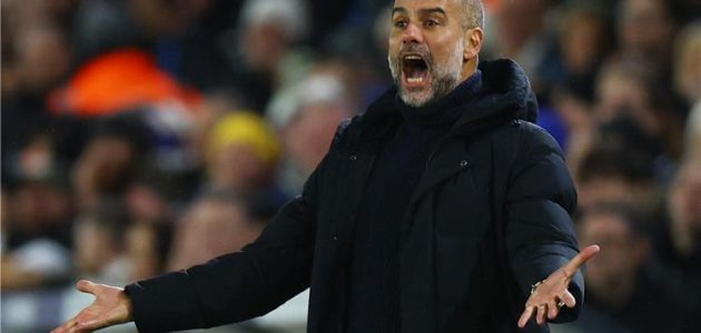 تقارير: برشلونة يستغل أزمة لاعب مانشستر سيتي مع بيب جوارديولا